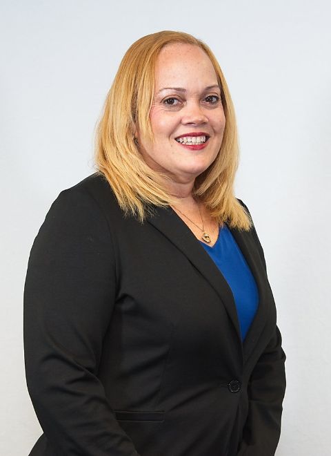 Lillie deCastro